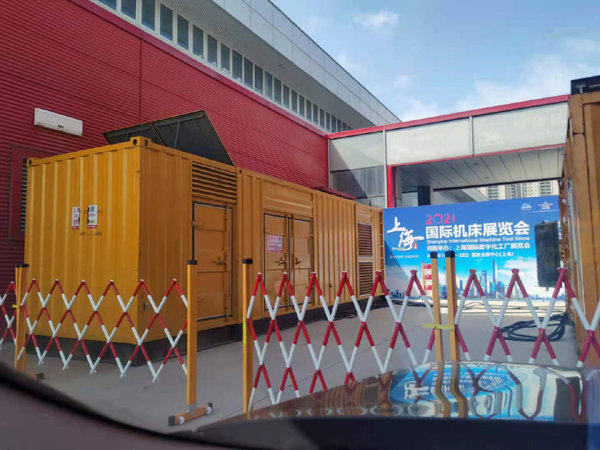满城发电车出租-发电机无电压或电压太低怎么办？