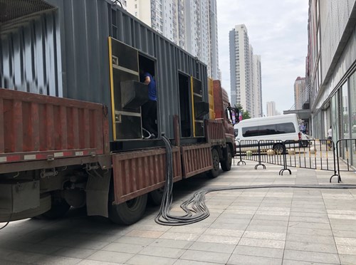 满城柴油发电机空气滤清器在不同季节的更换周期是否有差异？