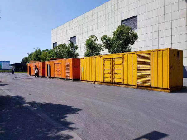 满城环境温度变化对柴油发电机组的性能有哪些具体影响？