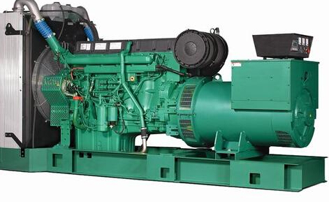 满城发电机除垢后需要用清水冲洗水冷式机油散热器几次？